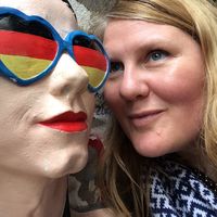 Loli Tomsone的照片