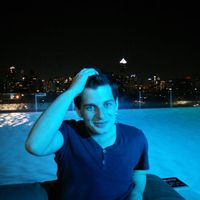 Alexander Troesch的照片