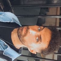 Asımcan Ayvaz的照片