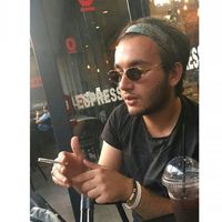 Alper Üstüntaş的照片