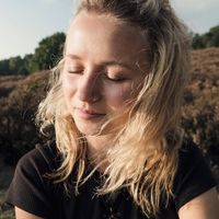 Simone de Kinderen的照片