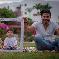 Alex L. Alvarez's Photo