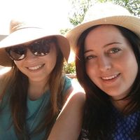 Jess Newbury的照片