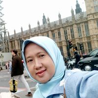 Henny Hastuti的照片