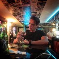 Emré Aydîn的照片