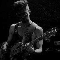 Aleksander Renda的照片