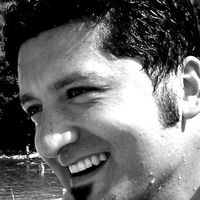 Metin Tekin的照片