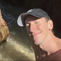 Carlo Castro's Photo