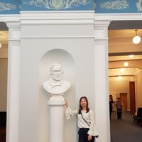 Kristina Rosales的照片