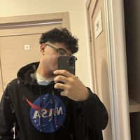 Mikhail OweiDa's Photo