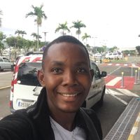 Victor Michael的照片