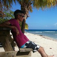 German Irías的照片