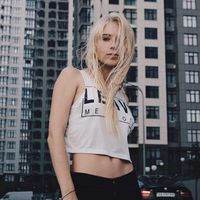 Anastasia Piven的照片