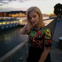 Valeriia Batushkina的照片