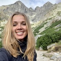 Le foto di Ivanka Ora