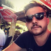 Mevlüt İnci的照片