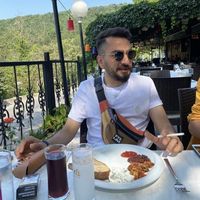 Furkan Topaloglu的照片