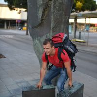 Demi Lesjak的照片