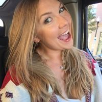 Adrienne Adams的照片