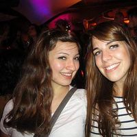 Chloe Letournel的照片