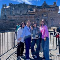 Fotos de Умут Адылбекова