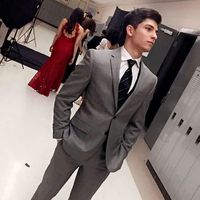 Jandrei Pitti's Photo