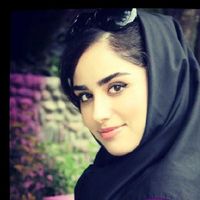 Yalda eftekhari's Photo