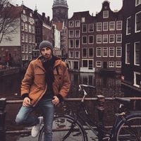 Berat Beşik的照片