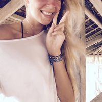 Louise Weber的照片