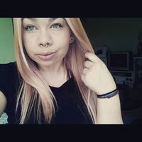 Fanni Farkas的照片