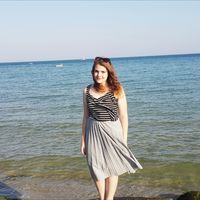 Ece Kandemir的照片