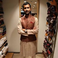 Anurag Sharma的照片