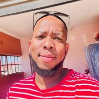 Onkokame Mosweu's Photo