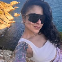 Lorena Henriquez's Photo