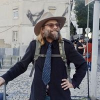 Crockett  Bodelson's Photo