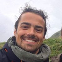 Adrien Millet的照片