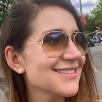 Vanessa  Weber's Photo