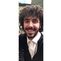 Mustafa Ergüç的照片