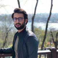 Hüseyin Tutar的照片