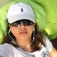 Nadia Badri ahmadi的照片