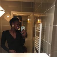 Paounie Niambi's Photo