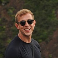 Marcin Konopka的照片