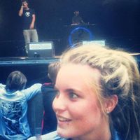 Pauline GUELLE的照片