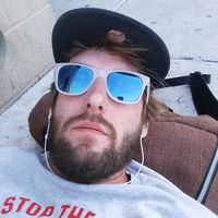 Michael mizrk的照片