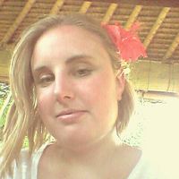 Jessica Tweed的照片