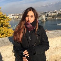 Simone Kenkel的照片