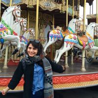 Gamze Kaplan的照片