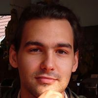 Thomas Winger's Photo