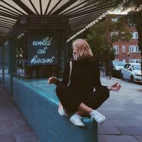 Rugile Maya的照片