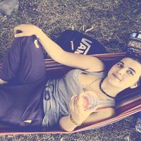 Anais Cabello's Photo